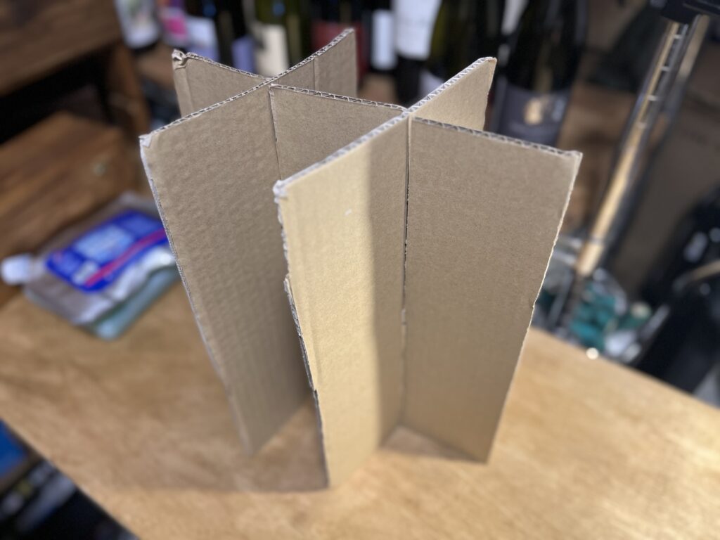 当店の6本用の仕切りです。